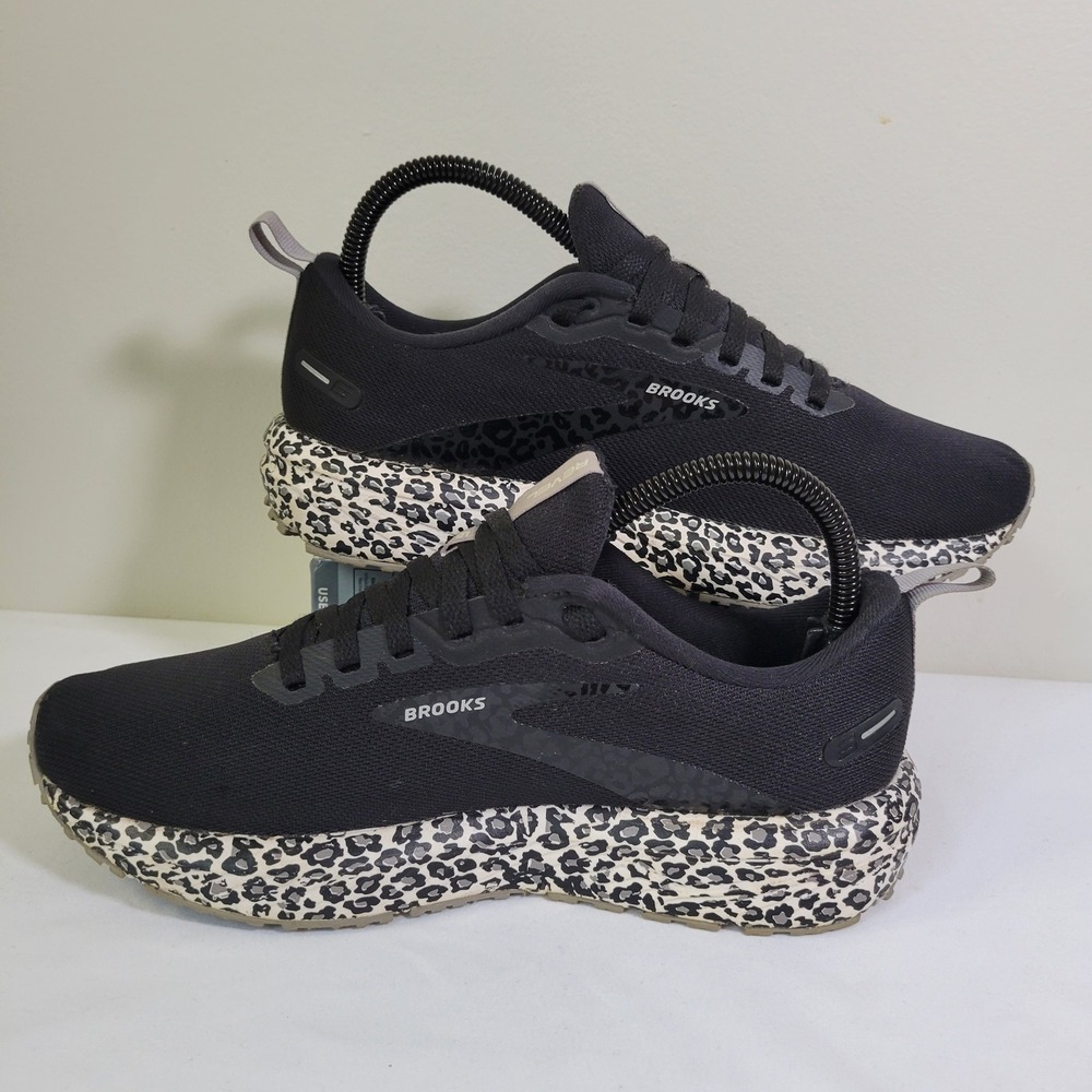 Brooks Revel 6 Womens Running Shoes Black Leopard Print 1203861B116 Size 7.5 - Picture 2 of 6